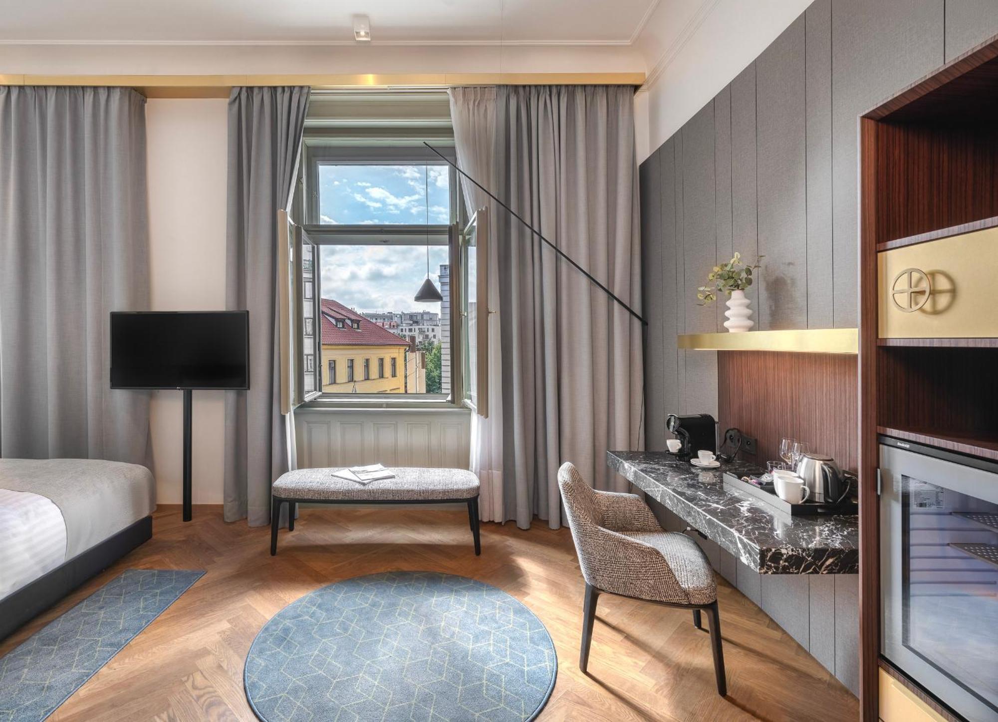Apartahotel Mottl House By Adrez