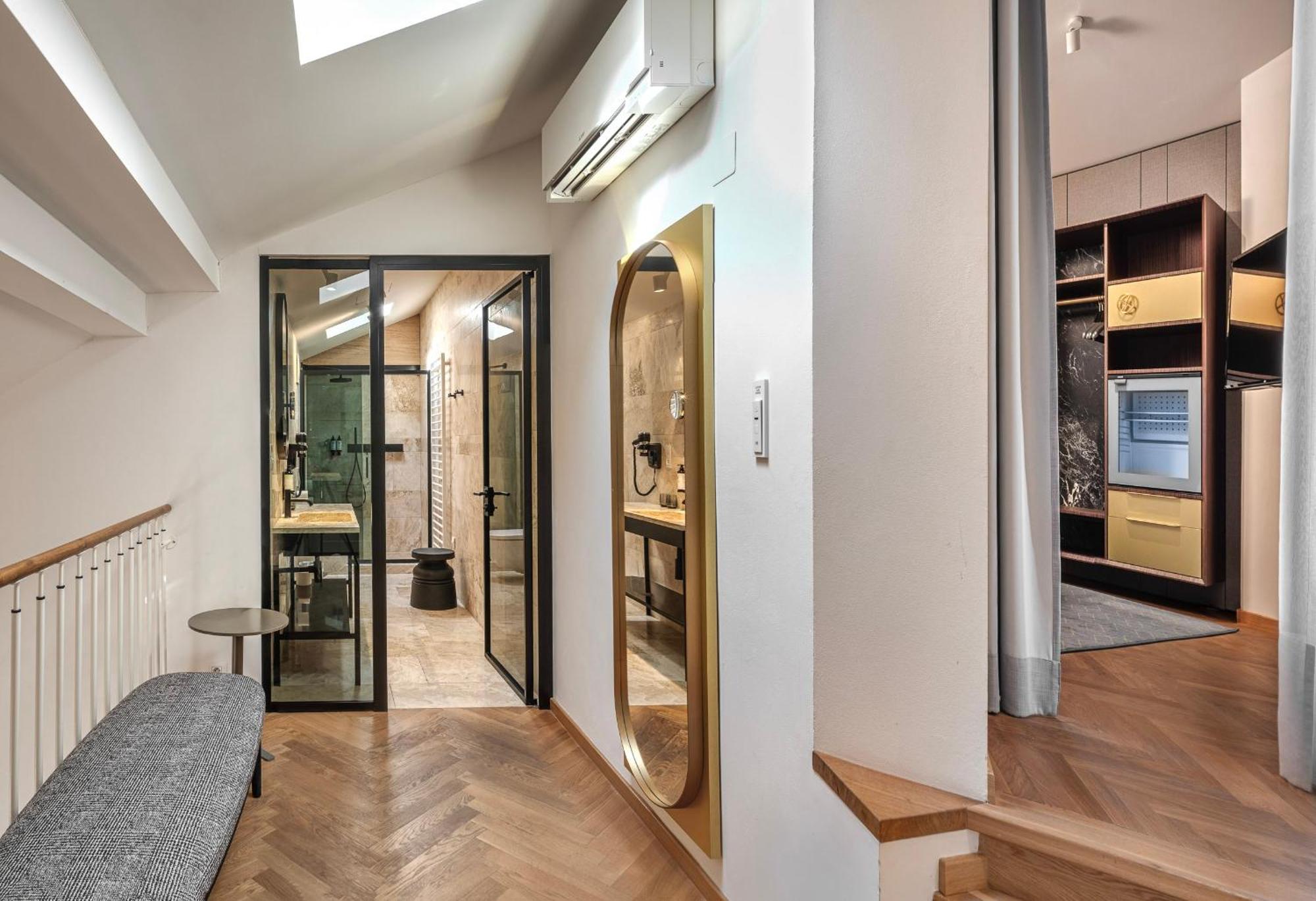 Apartahotel Mottl House By Adrez Praga